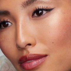 Clinique Cult Classics On The Go Cosmetic Set - 2pc