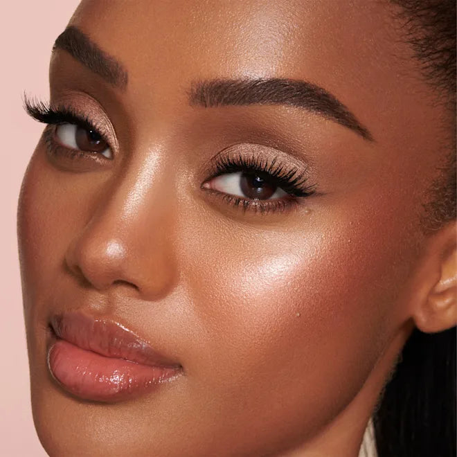 Charlotte Tilbury THE ICONIC BEAUTY SECRETS EVERYONE WANTS KIT