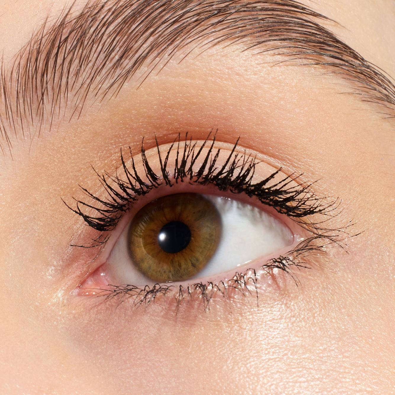 Essence call me Queen dramatic false lash effect mascara